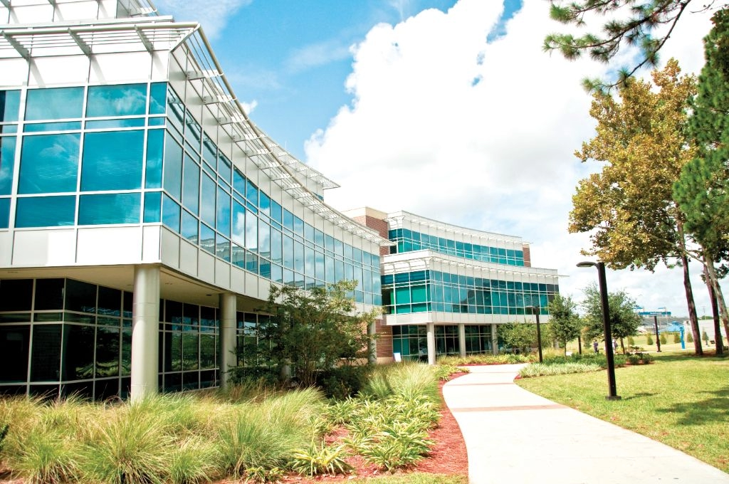 Unf career center tom betty petway hall {{brizy_dc_image_alt imageSrc=